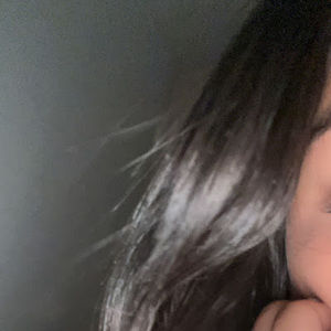 Meet your Posher, Lina